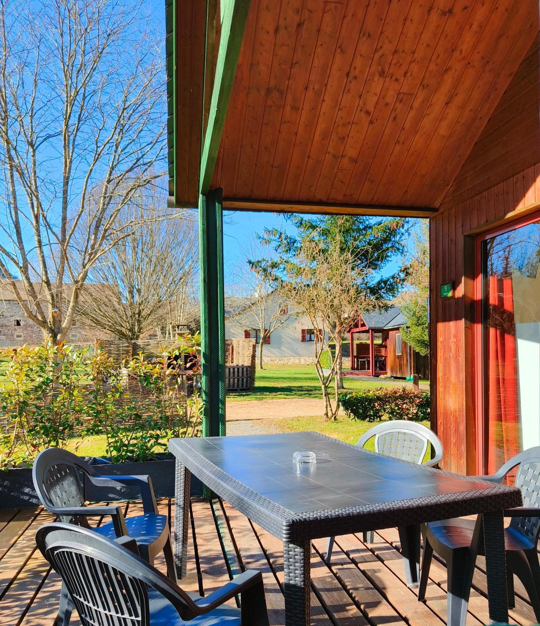 Chalets De La Colagne Bourgs sur Colagne Exteriör bild